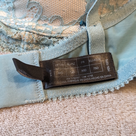 Heidi Klum Intimates turquoise lace underwire bra 34D - Picture 7 of 7